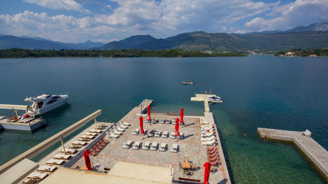 Apart Hotel Samardzic ติวัต ภายนอก รูปภาพ