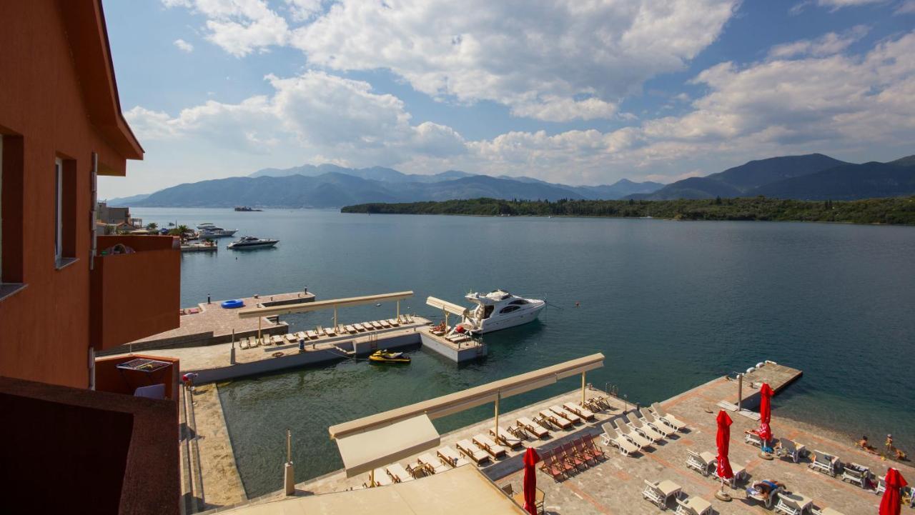 Apart Hotel Samardzic ติวัต ภายนอก รูปภาพ