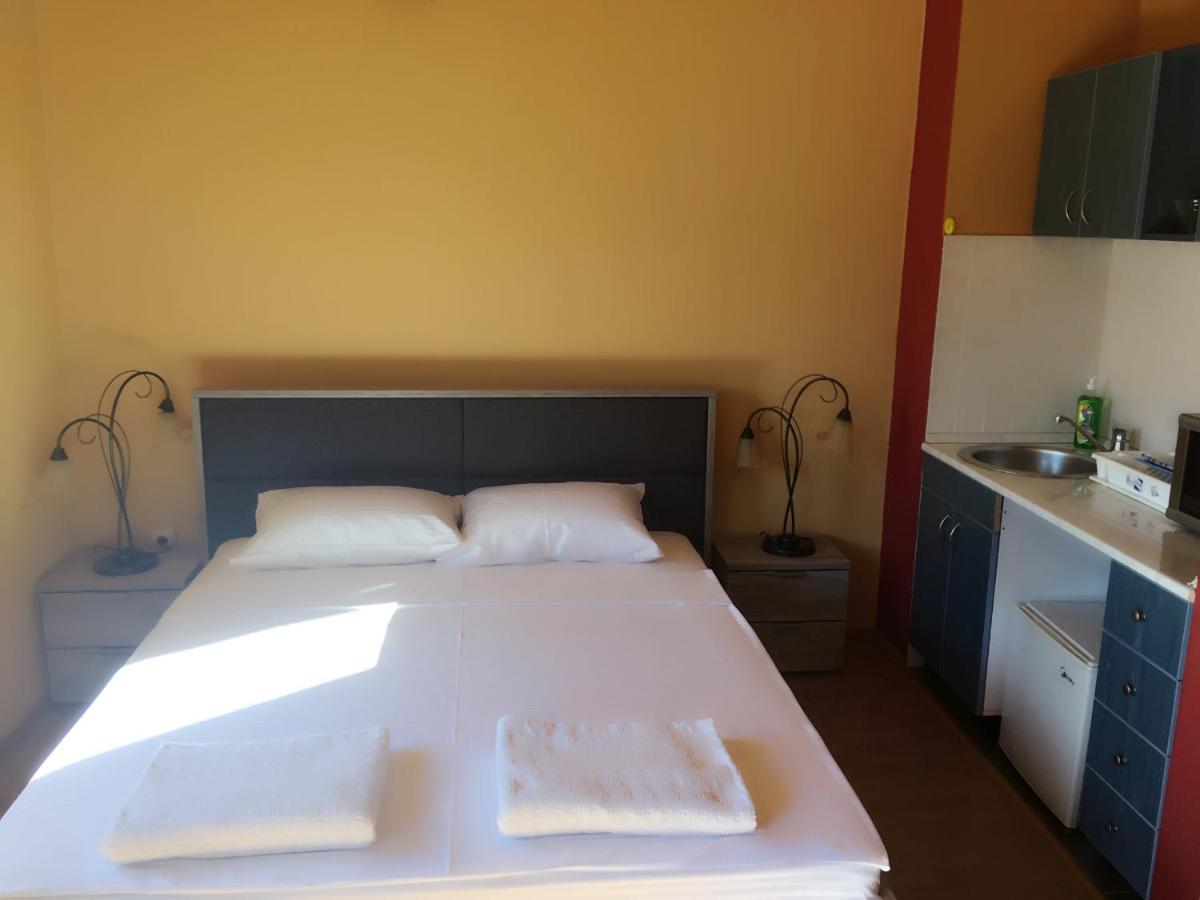 Apart Hotel Samardzic ติวัต ภายนอก รูปภาพ